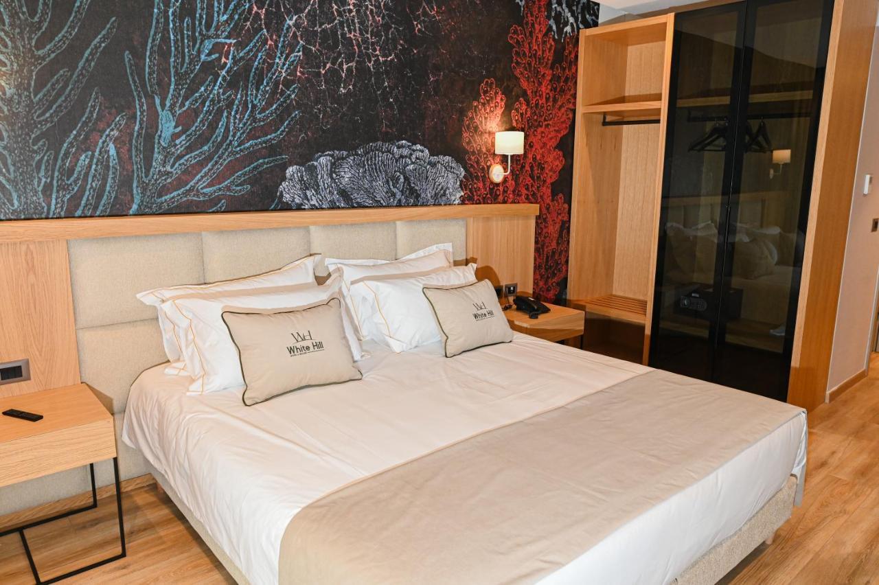 White Hill Hotel, Spa & Conferences Дуррес Экстерьер фото