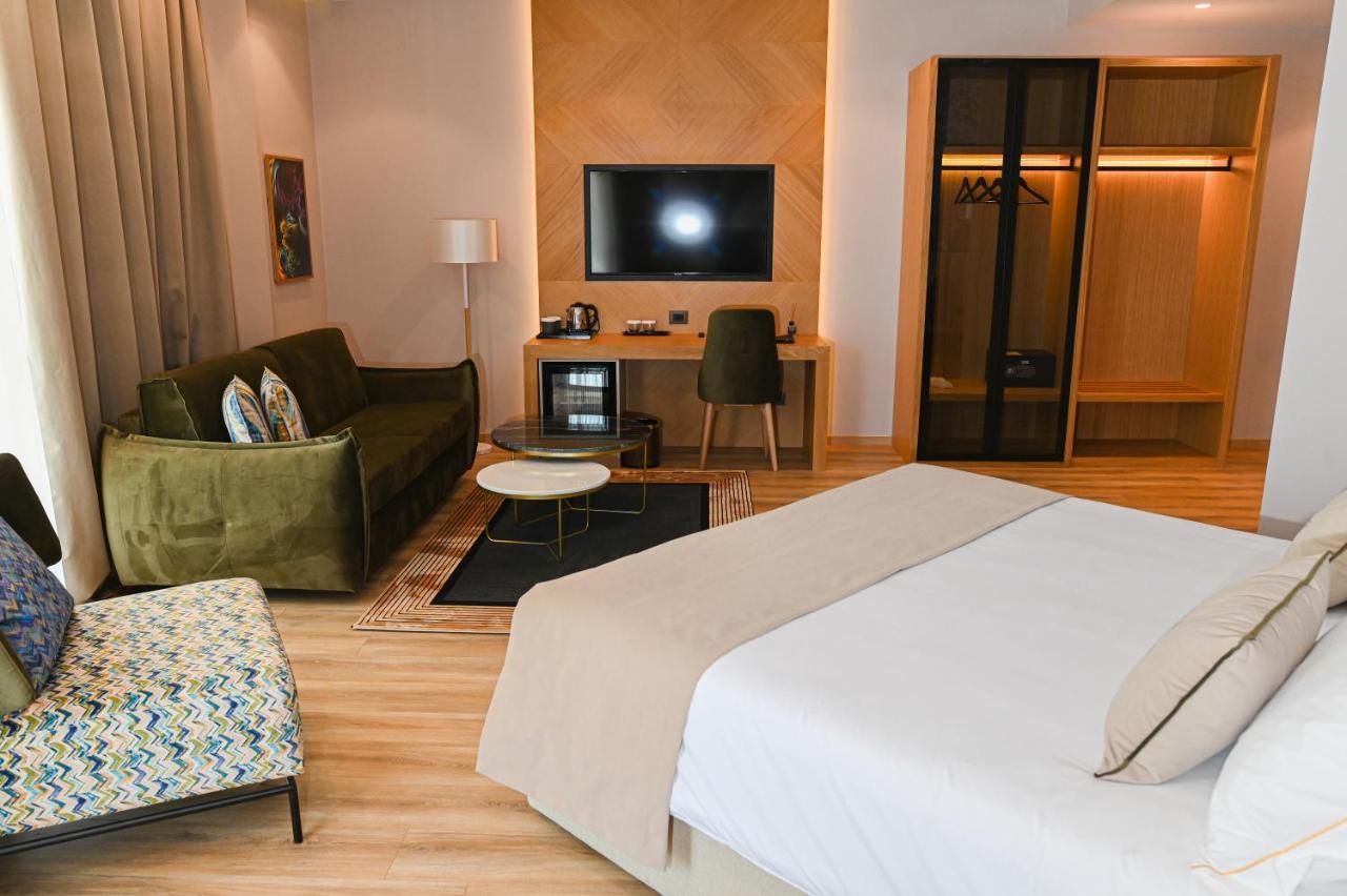 White Hill Hotel, Spa & Conferences Дуррес Экстерьер фото