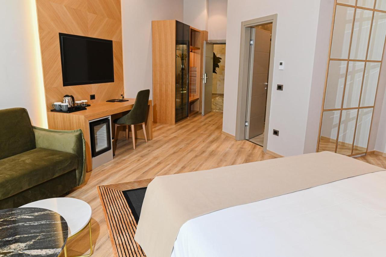 White Hill Hotel, Spa & Conferences Дуррес Экстерьер фото