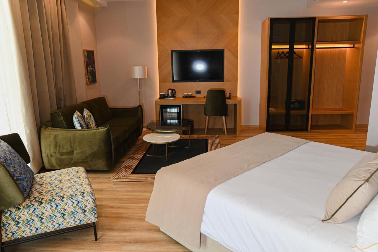 White Hill Hotel, Spa & Conferences Дуррес Экстерьер фото