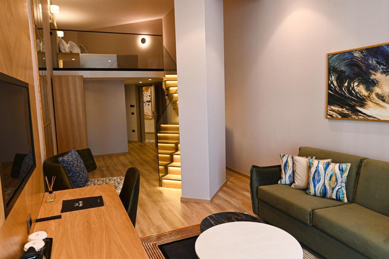 White Hill Hotel, Spa & Conferences Дуррес Экстерьер фото
